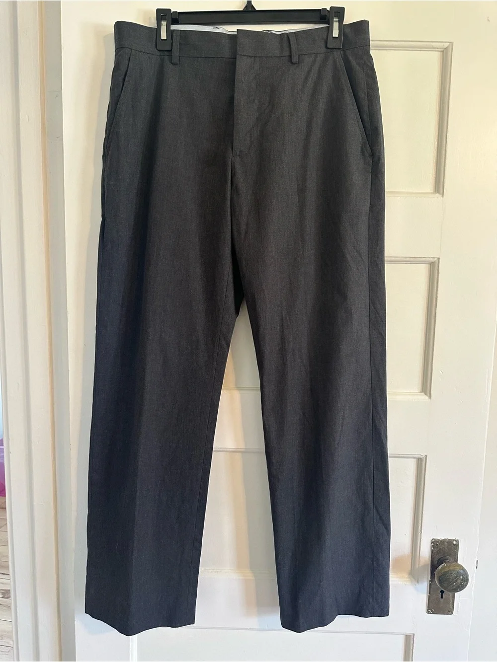 Banana Republic Modern Fit Men's Classic Dark Gray Dress Pants 32x30